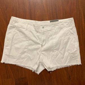 NWT George ladies white denim shorts